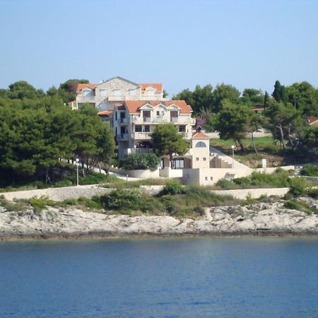 Villa Adagio Apartments سومارتين المظهر الخارجي الصورة